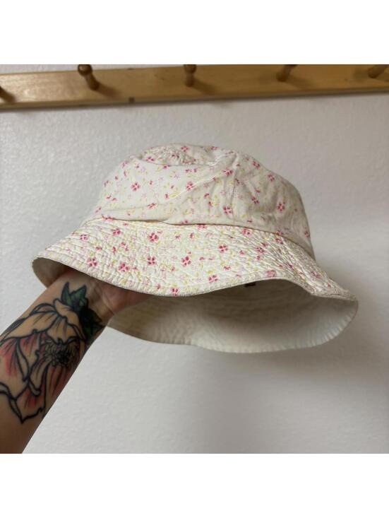 Kids Reversible Bucket Hat - Picture 2 of 4